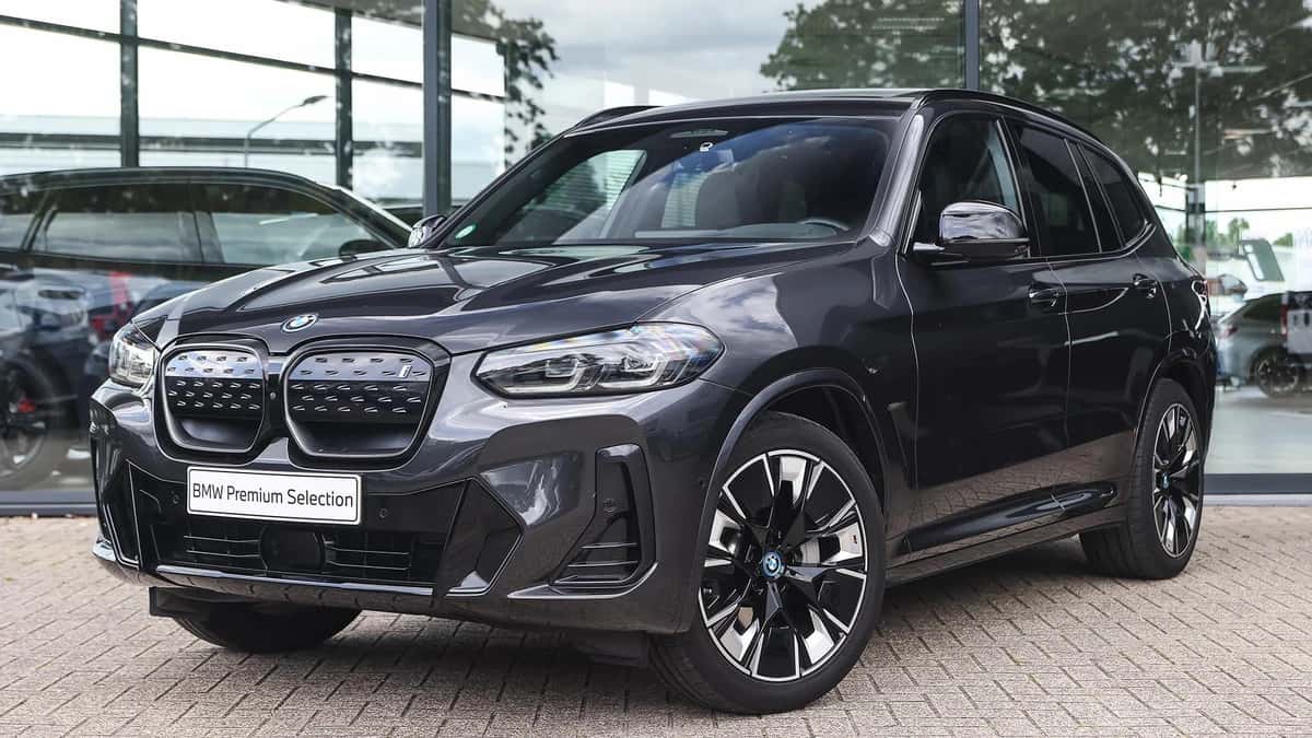 BMW iX3 (2023) — foto 1