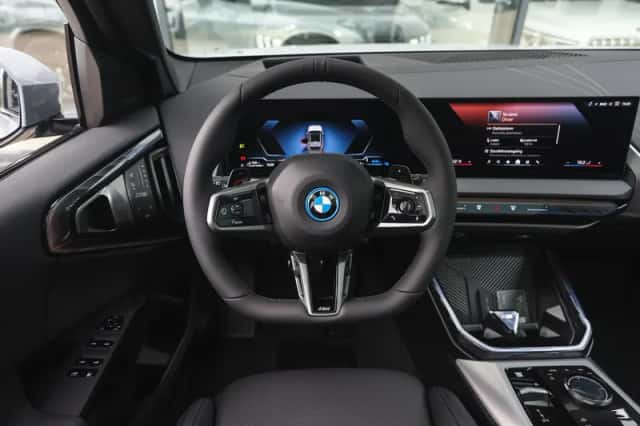 BMW X3 (2026) thumbnail 3