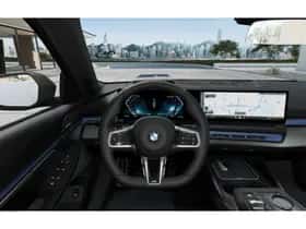 BMW i5 (2026) thumbnail 7