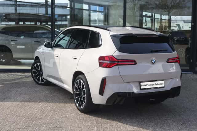 BMW X3 (2026) thumbnail 2