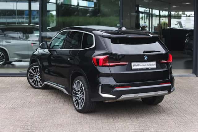 BMW X1 (2024) thumbnail 2