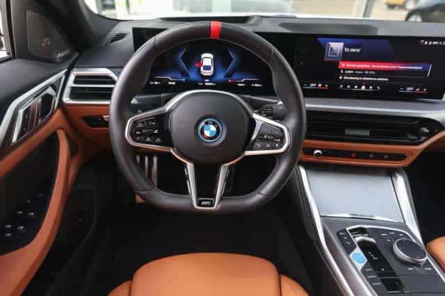 BMW i4 (2025) thumbnail 3