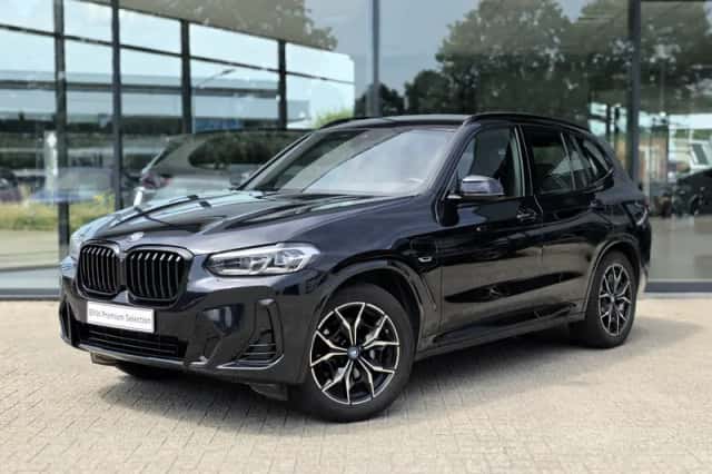 BMW X3 (2022) thumbnail 1