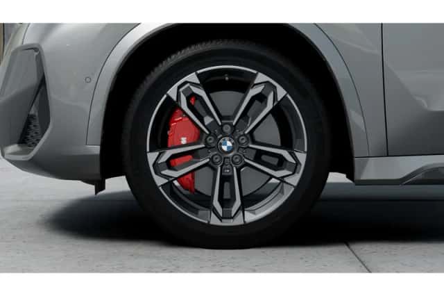 BMW iX1 (2026) thumbnail 6