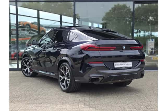 BMW X6 (2024) thumbnail 2