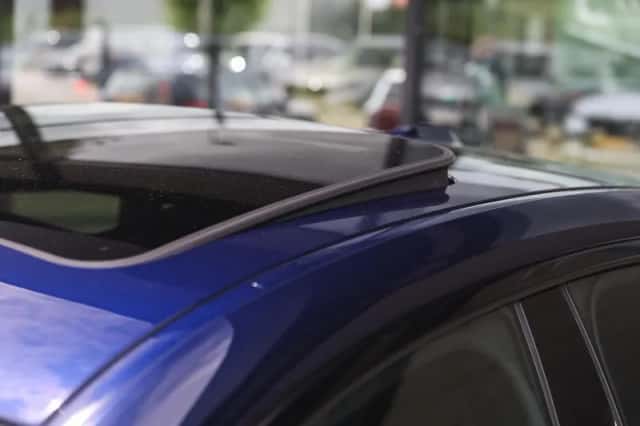BMW i4 (2026) thumbnail 4