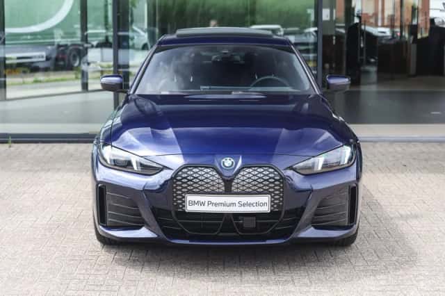 BMW i4 (2026) thumbnail 6