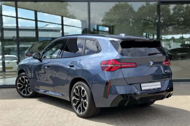 BMW X3 (2026) thumbnail 3