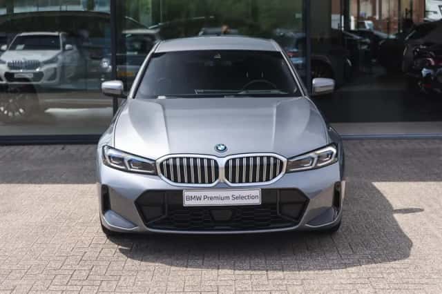 BMW 3-Serie (2023) thumbnail 5