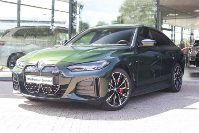 BMW i4 (2024) thumbnail 1