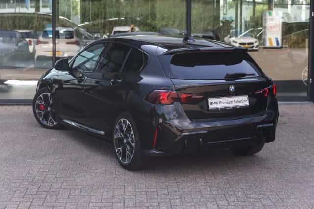 BMW 1-Serie (2025) thumbnail 2