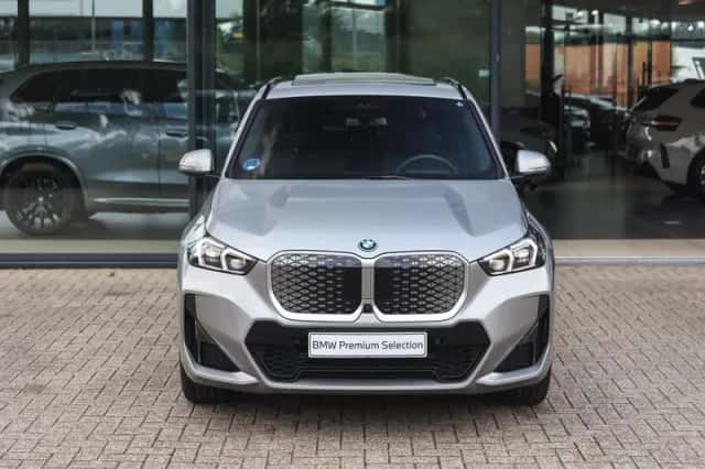 BMW iX1 (2026) thumbnail 6