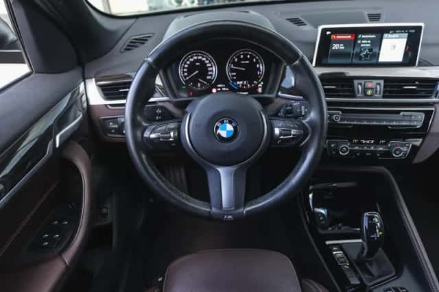 BMW X1 (2019) thumbnail 3