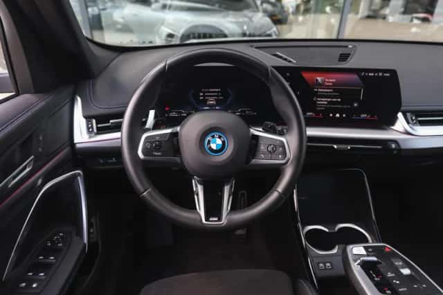 BMW X1 (2025) thumbnail 3