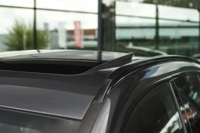 BMW iX3 (2022) thumbnail 4
