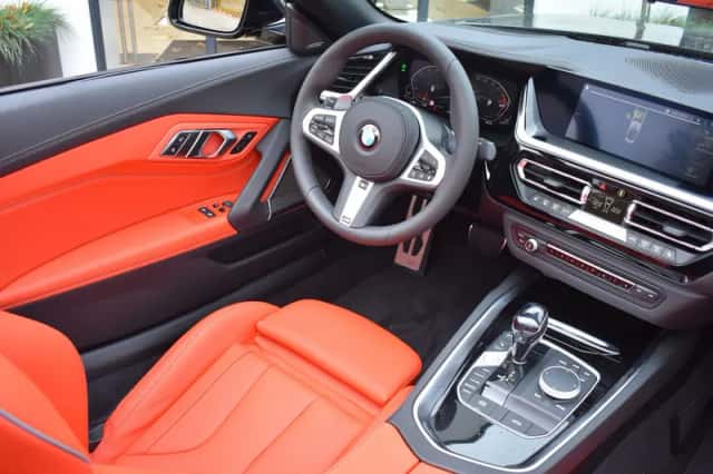 BMW Z4 (2022) thumbnail 5