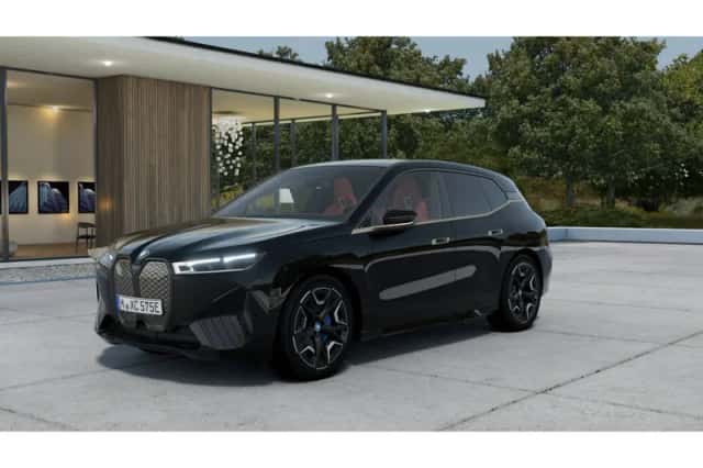 BMW iX (2022) thumbnail 1