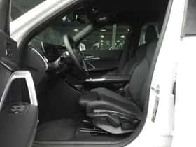 BMW iX1 (2025) thumbnail 3