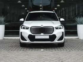 BMW iX1 (2025) thumbnail 7