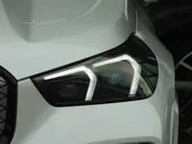 BMW iX1 (2025) thumbnail 9