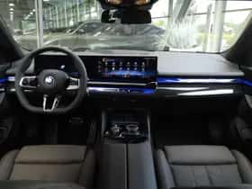 BMW i5 (2026) thumbnail 3