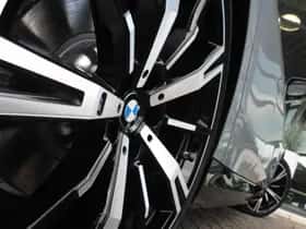 BMW i5 (2026) thumbnail 23