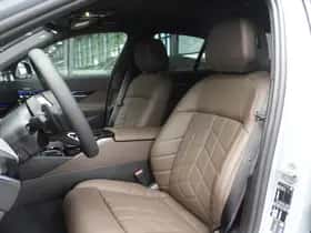 BMW i5 (2026) thumbnail 25