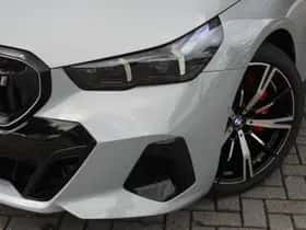 BMW i5 (2026) thumbnail 6