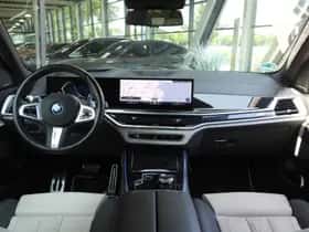 BMW X5 (2024) thumbnail 43