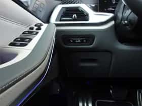 BMW X5 (2024) thumbnail 49