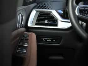 BMW X5 (2025) thumbnail 43