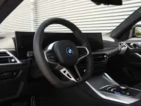 BMW i4 (2026) thumbnail 17
