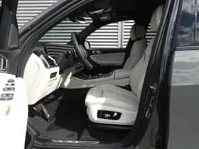 BMW X5 (2026) thumbnail 27