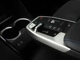 BMW iX2 (2026) thumbnail 16