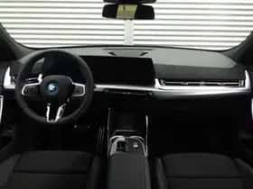 BMW iX2 (2026) thumbnail 3