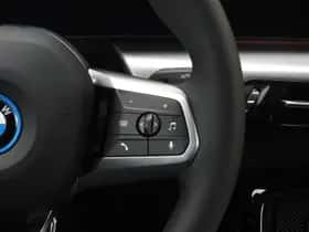 BMW iX2 (2026) thumbnail 33