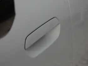 BMW iX2 (2026) thumbnail 10