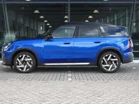 MINI Countryman (2025) thumbnail 3