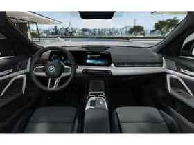 BMW iX2 (2026) thumbnail 6