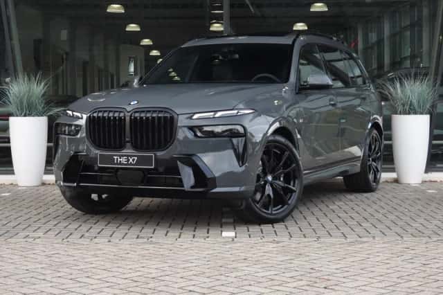 BMW X7 (2026) thumbnail 1