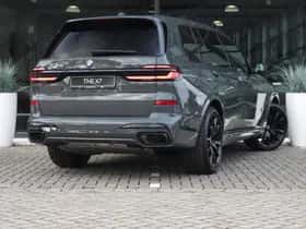 BMW X7 (2026) thumbnail 4
