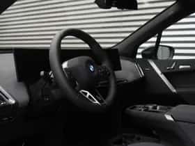 BMW iX (2026) thumbnail 13