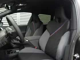 BMW iX (2026) thumbnail 18