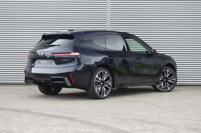 BMW iX (2026) thumbnail 4