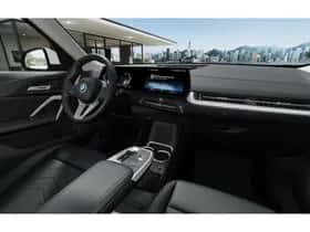 BMW iX1 (2026) thumbnail 4