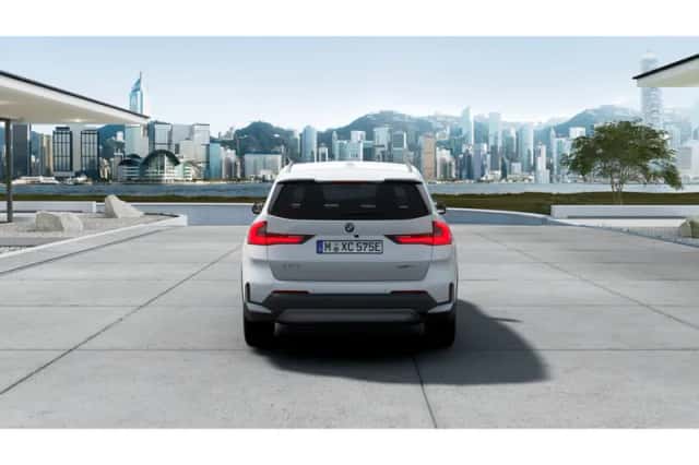 BMW iX1 (2026) thumbnail 6
