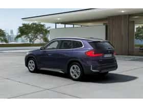 BMW iX1 (2026) thumbnail 2