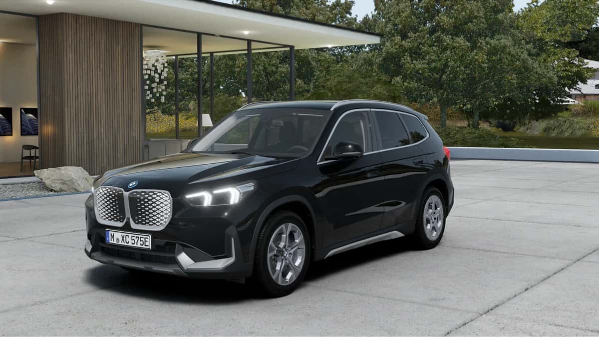 BMW iX1 (2026) — foto 1