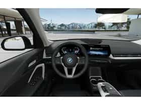 BMW iX1 (2026) thumbnail 7