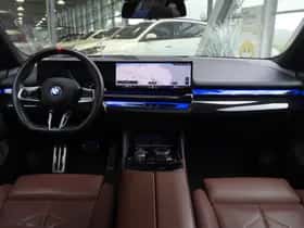 BMW i5 (2024) thumbnail 3